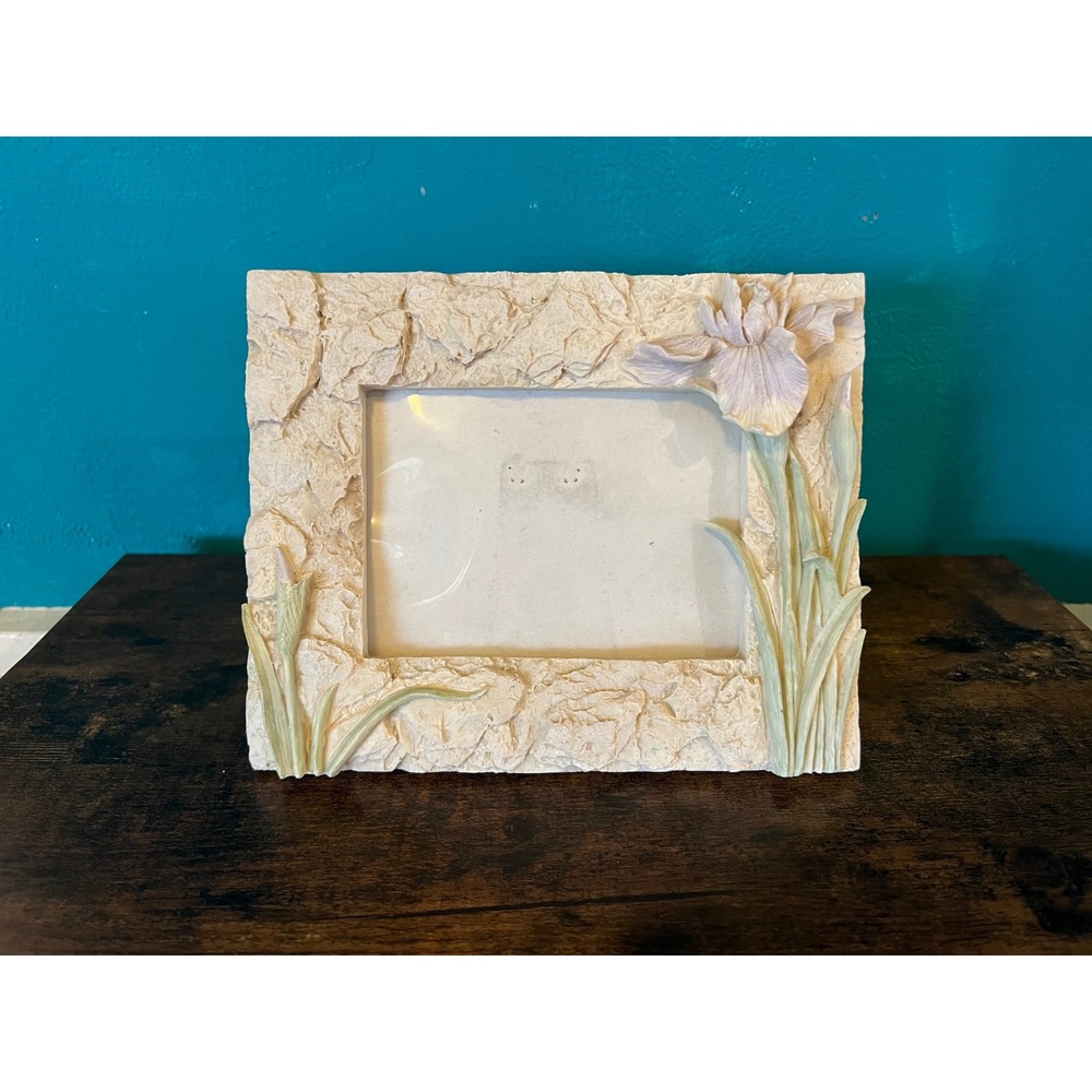 Floral Picture Frame - Vintage 90s Cheri Blum Fetco Iris‎ Stone Texture 3D 5x3.5